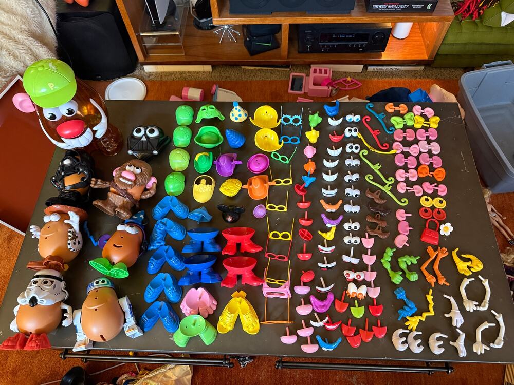 Massive Mr. & Mrs. Potato Head Lot – 110+ Pieces & Rare Disney Extras